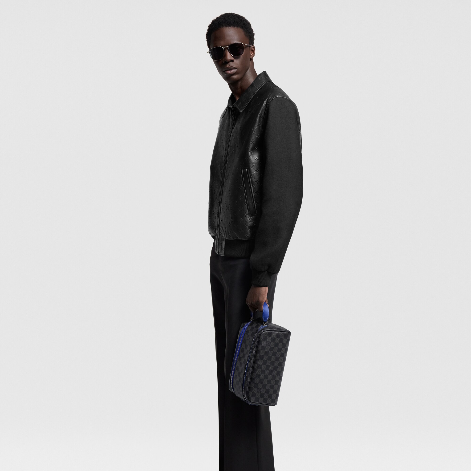 Louis Vuitton ドップキット Locker Dopp Kit Monogram Canvas - Travel | LOUIS VUITTON